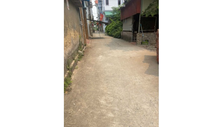 cần bân đất đường ô tô thông giá chỉ nhỉnh 2 tỷ